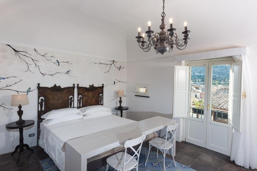 Foto 5 Palazzo Conti Camere & Suites Scicli, 04