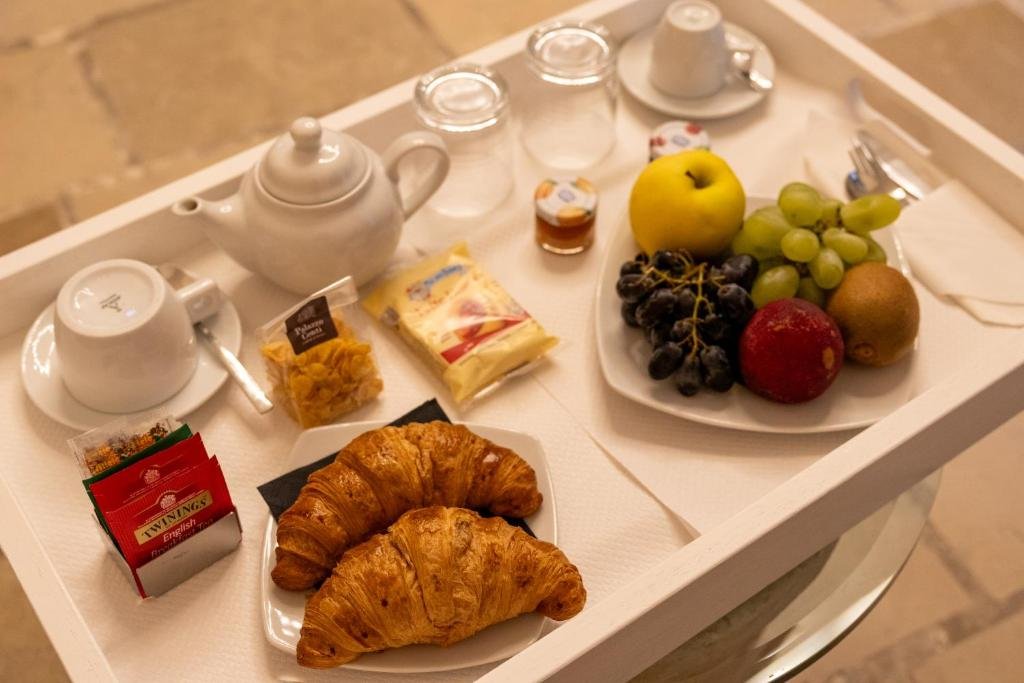 Foto 8 Palazzo Conti Camere & Suites Scicli, 07