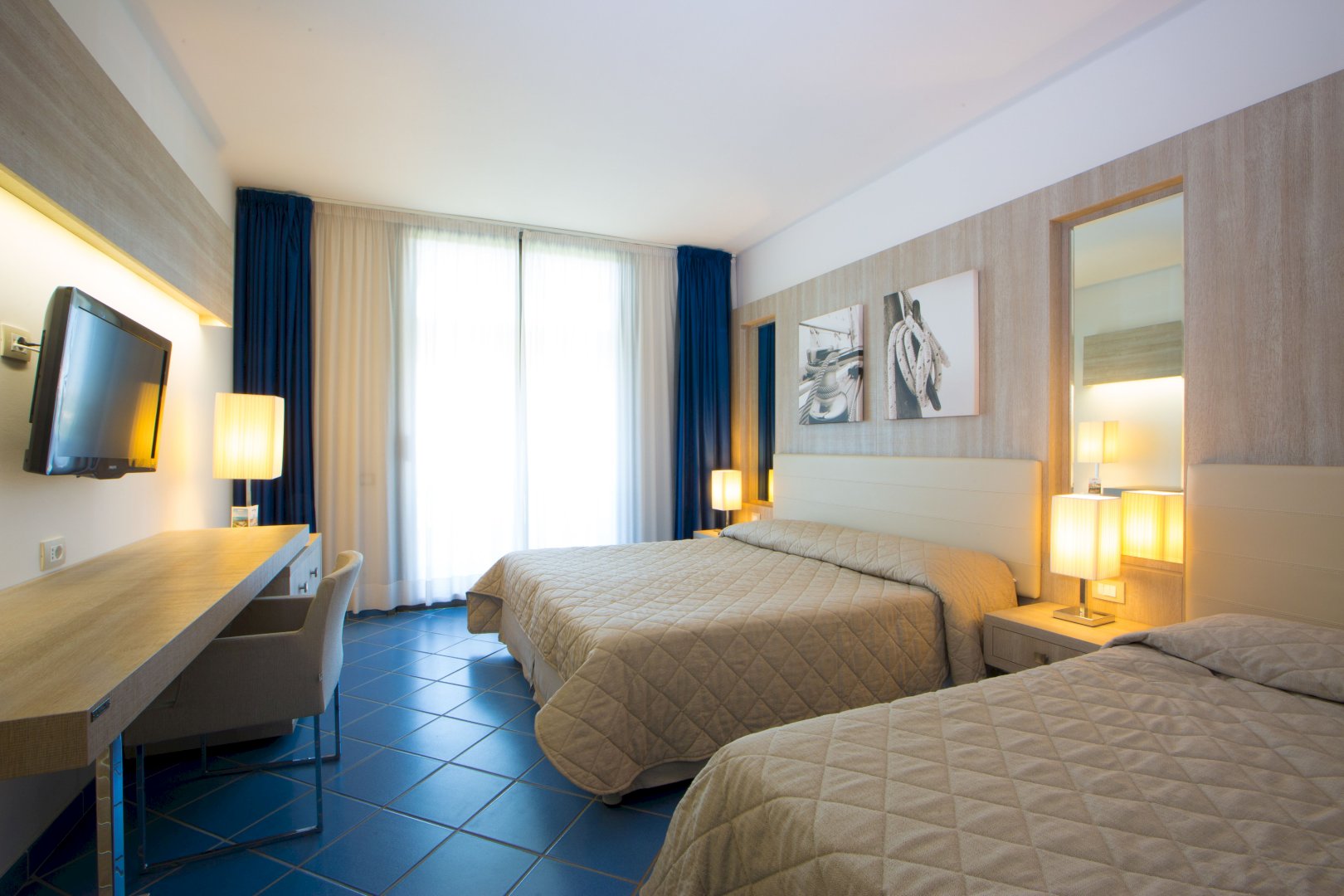 Foto 6 MClub Lipari Sciacca, 05