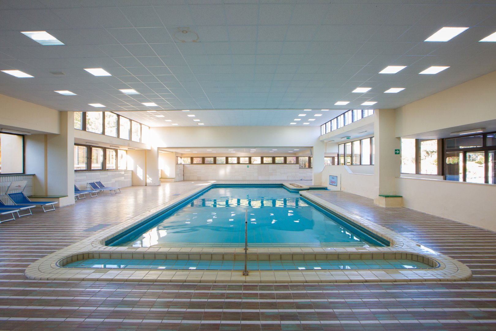 Foto 9 MClub Lipari Sciacca, 08