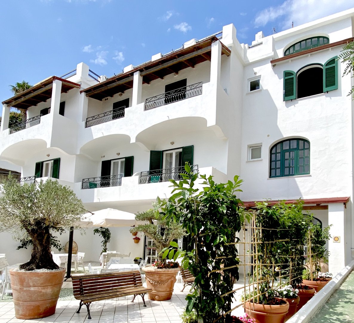 Foto 3 Villa Bina Sea Hotel Sant'Angelo - Serrara Fontana, 02