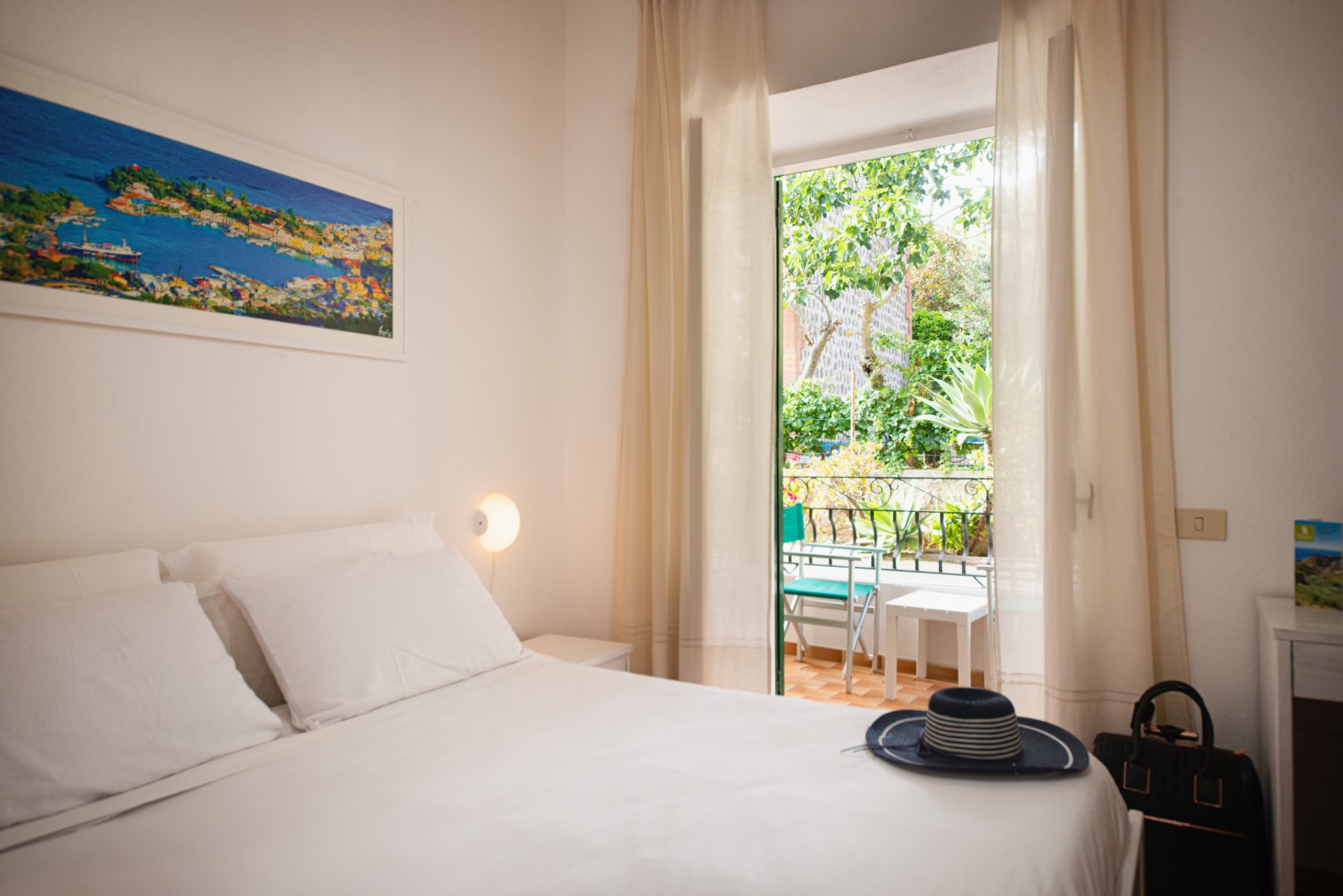 Foto 5 Villa Bina Sea Hotel Sant'Angelo - Serrara Fontana, 04