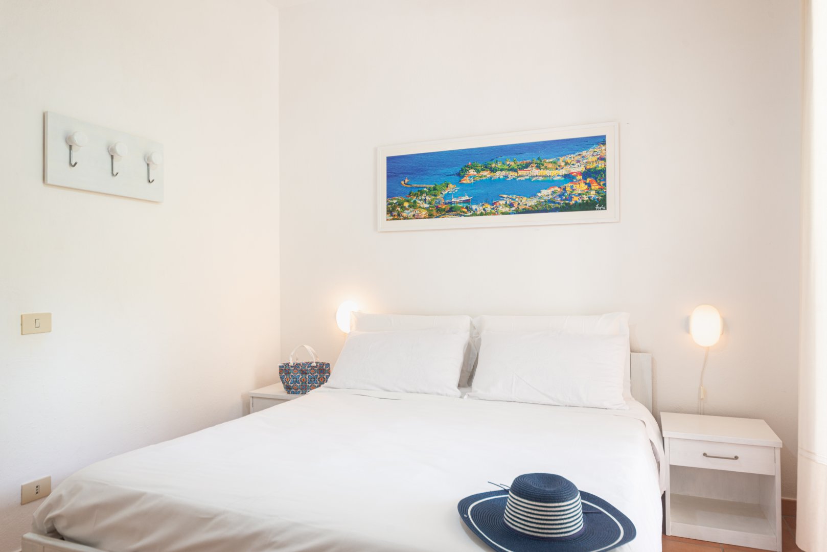 Foto 6 Villa Bina Sea Hotel Sant'Angelo - Serrara Fontana, 05