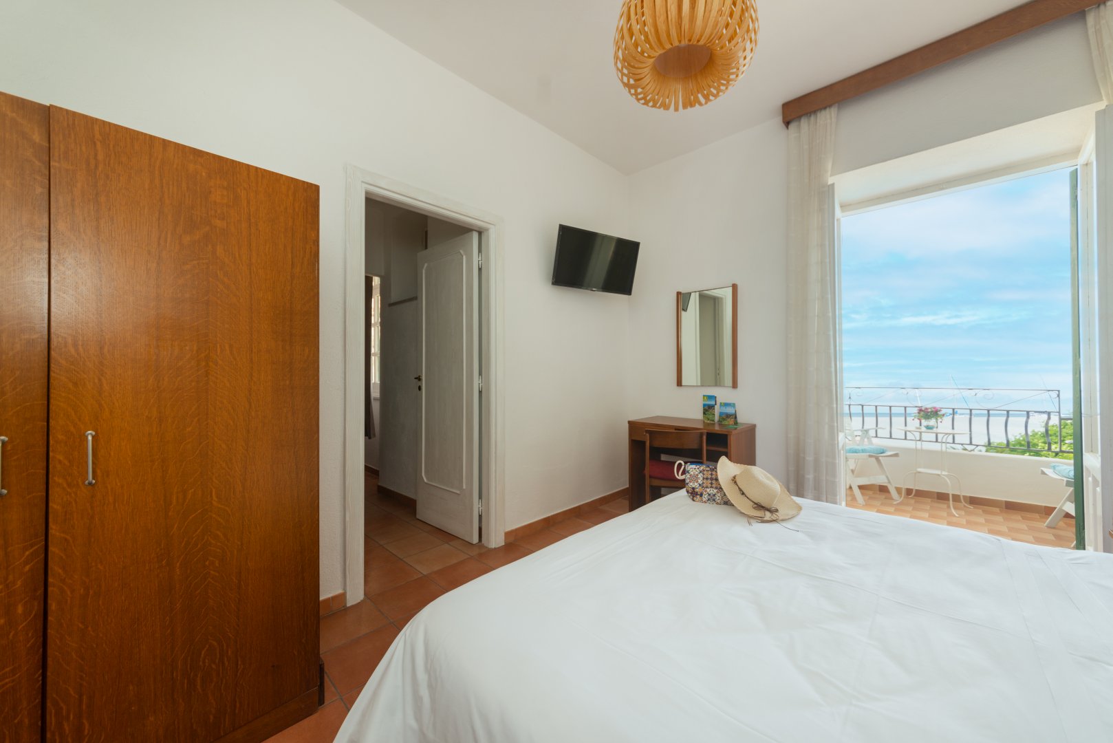 Foto 9 Villa Bina Sea Hotel Sant'Angelo - Serrara Fontana, 08