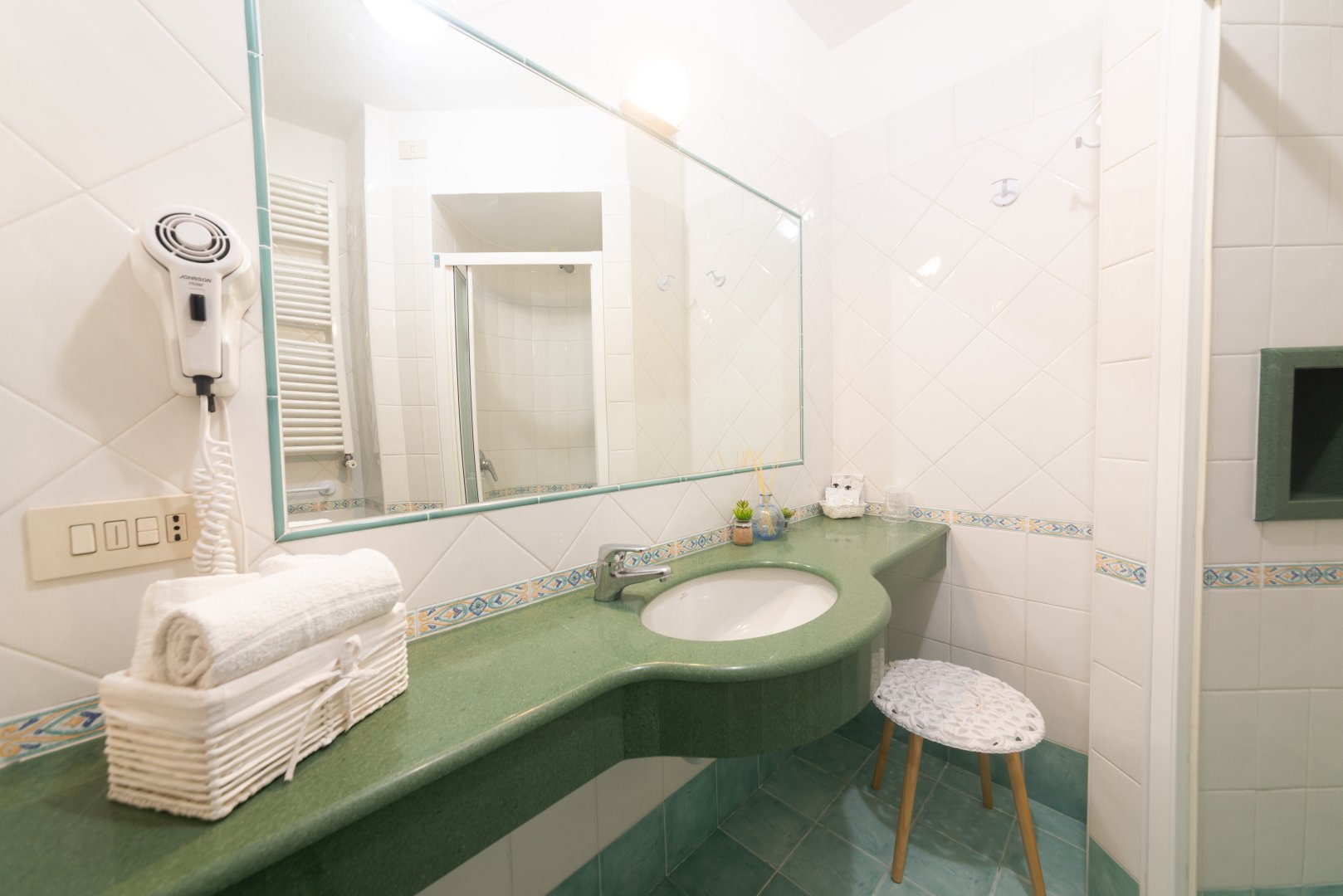 Foto 22 Villa Bina Sea Hotel Sant'Angelo - Serrara Fontana, 21