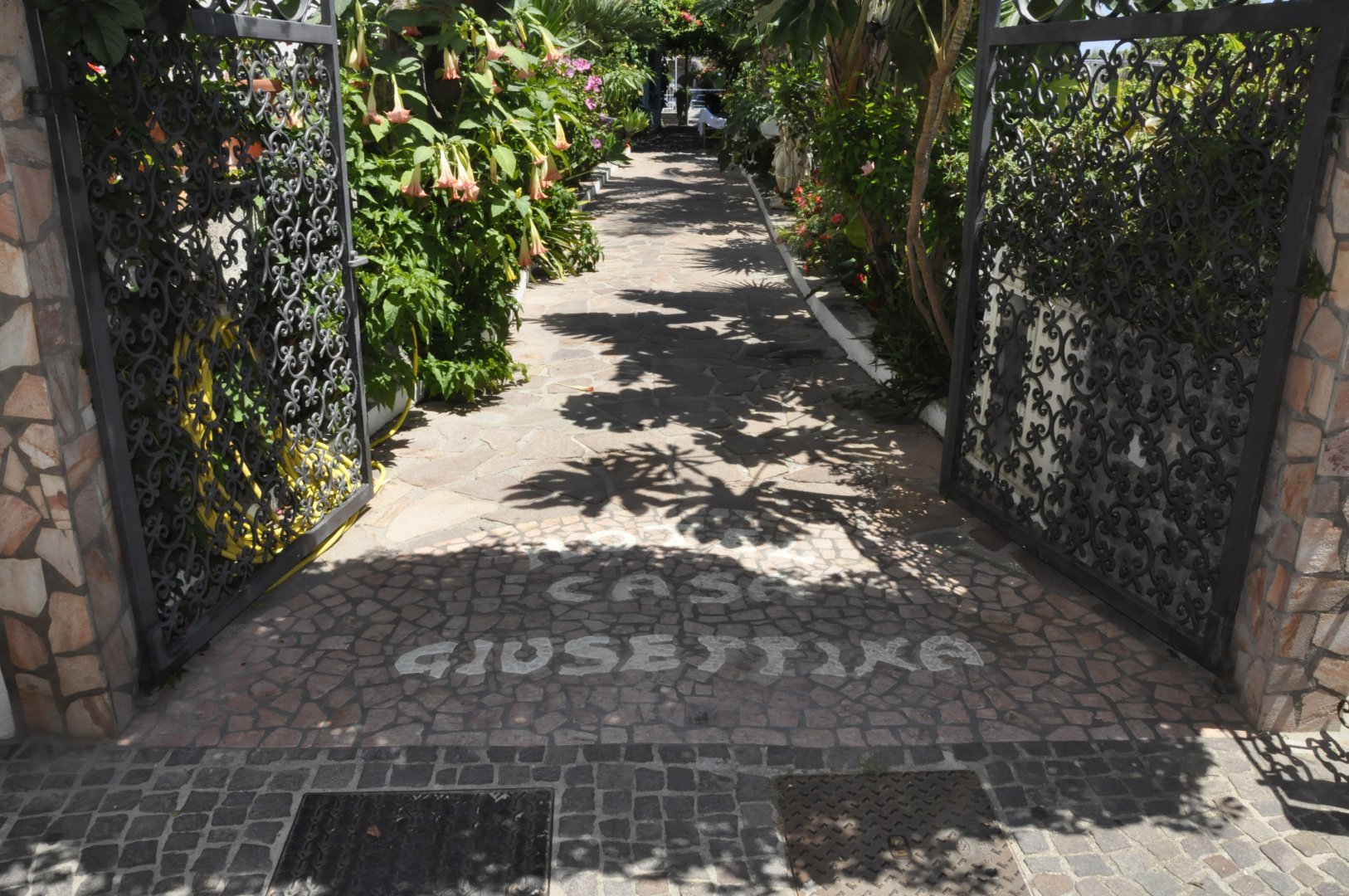 Foto 5 Hotel Casa Giuseppina Sant'Angelo - Serrara Fontana, 04