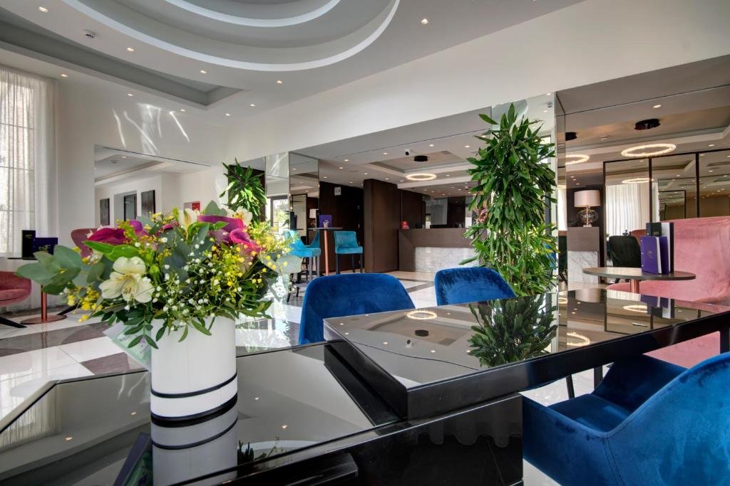 Foto 10 Urban Valley Resort & Spa Valletta, 09