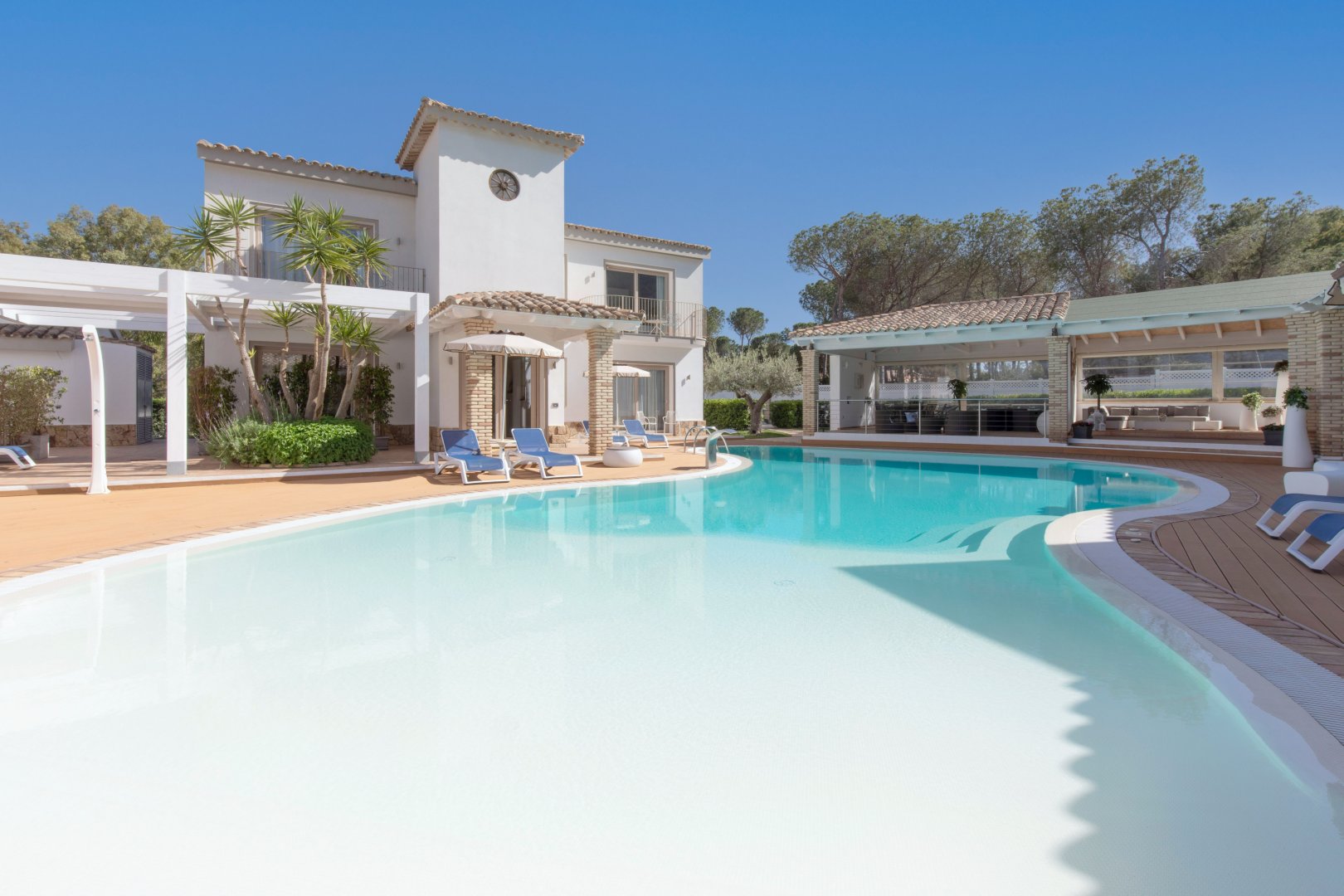 Foto 2 Eliantos Boutique Hotel & SPA Santa Margherita di Pula, 01