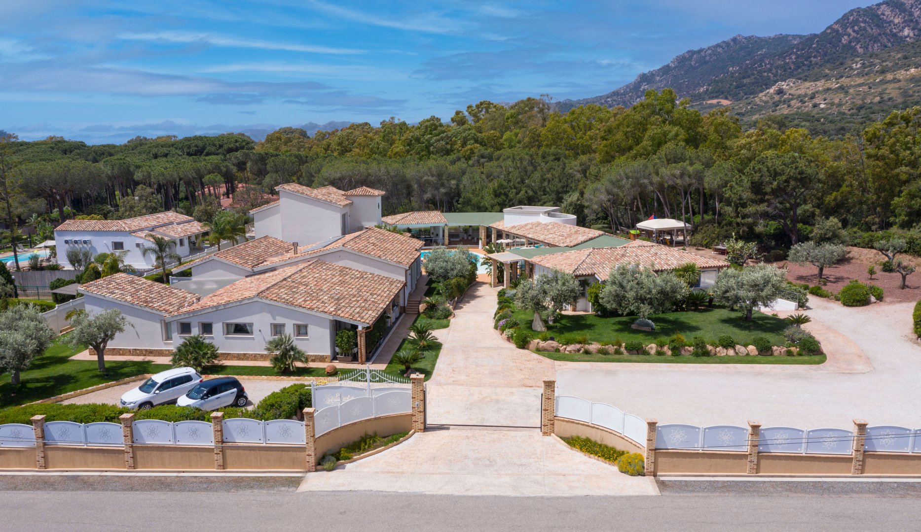 Foto 3 Eliantos Boutique Hotel & SPA Santa Margherita di Pula, 02