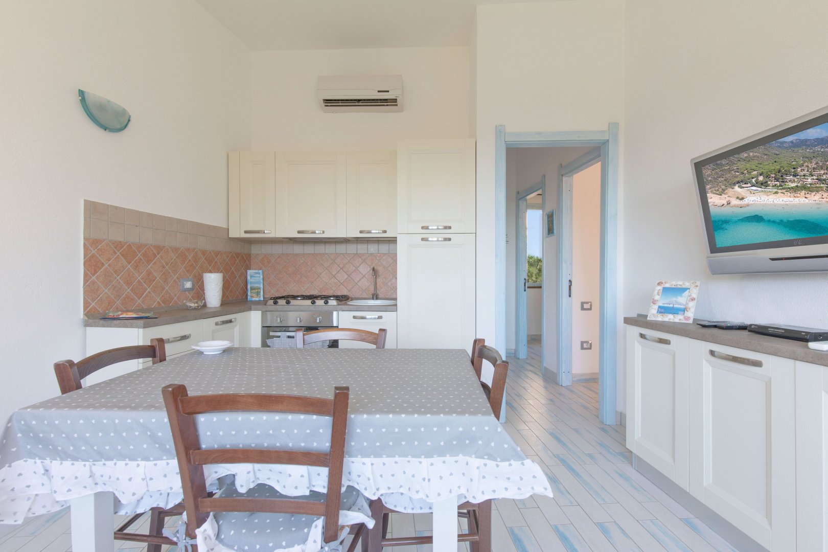 Foto 12 Eliantos Boutique Hotel & SPA Santa Margherita di Pula, 11