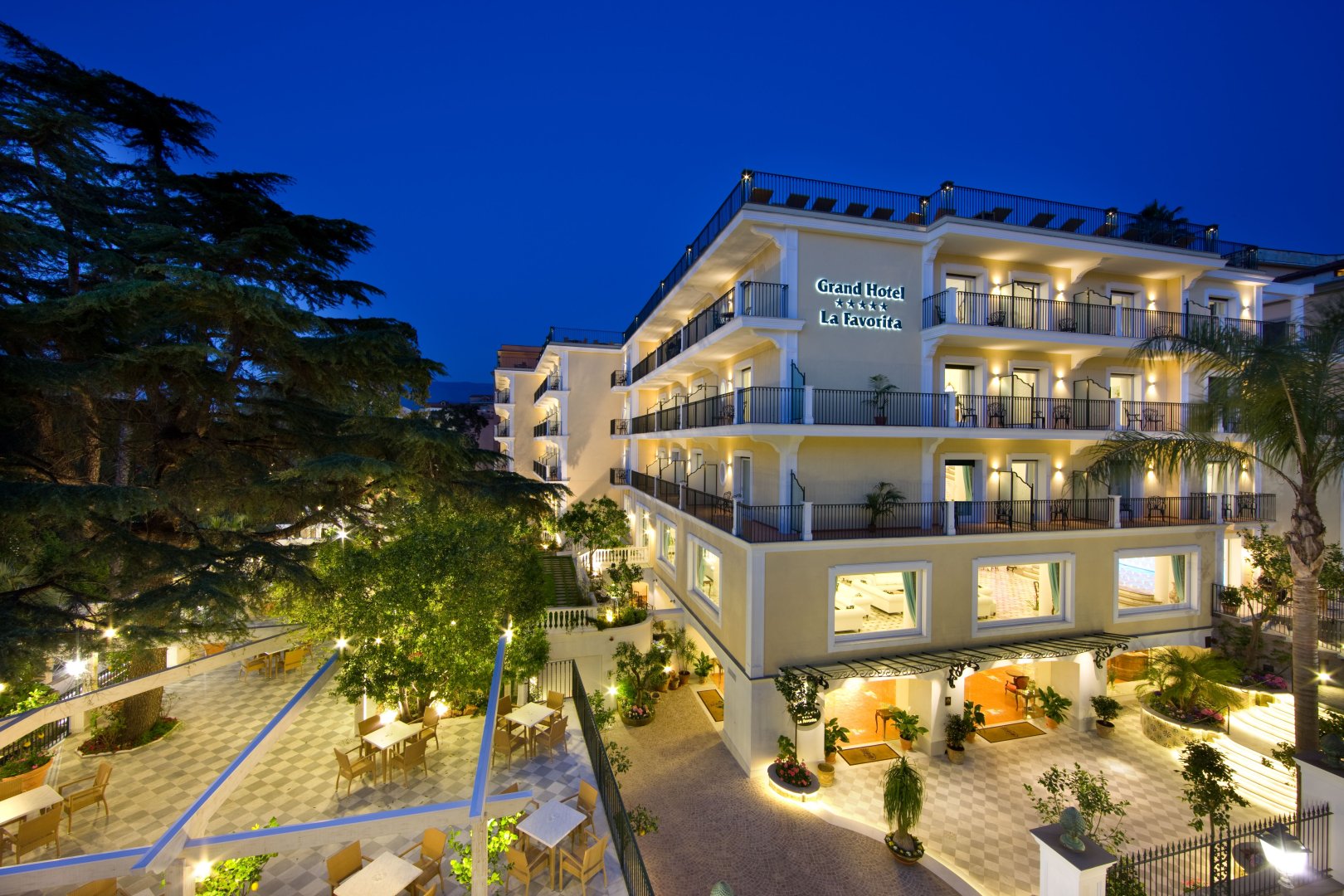 Foto 2 Grand Hotel La Favorita Sorrento, 01