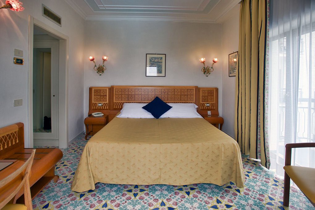 Foto 4 Grand Hotel Flora Sorrento, 03