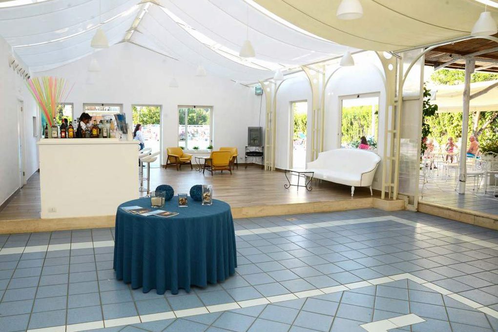 Foto 5 Grand Hotel Flora Sorrento, 04