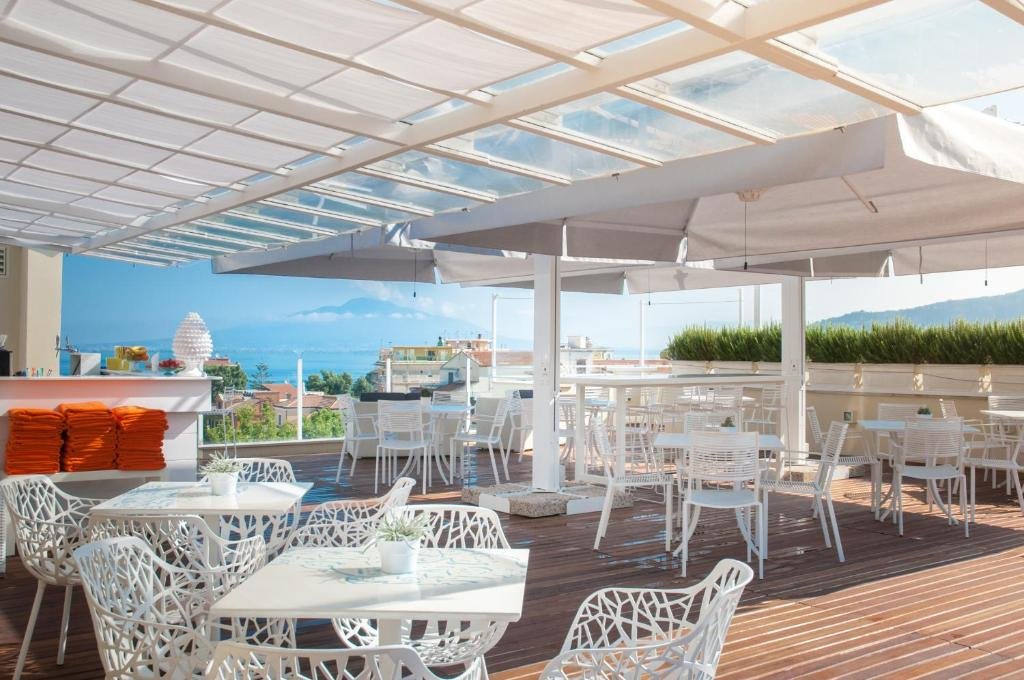 Foto 16 Hotel Plaza Sorrento Sorrento, 15