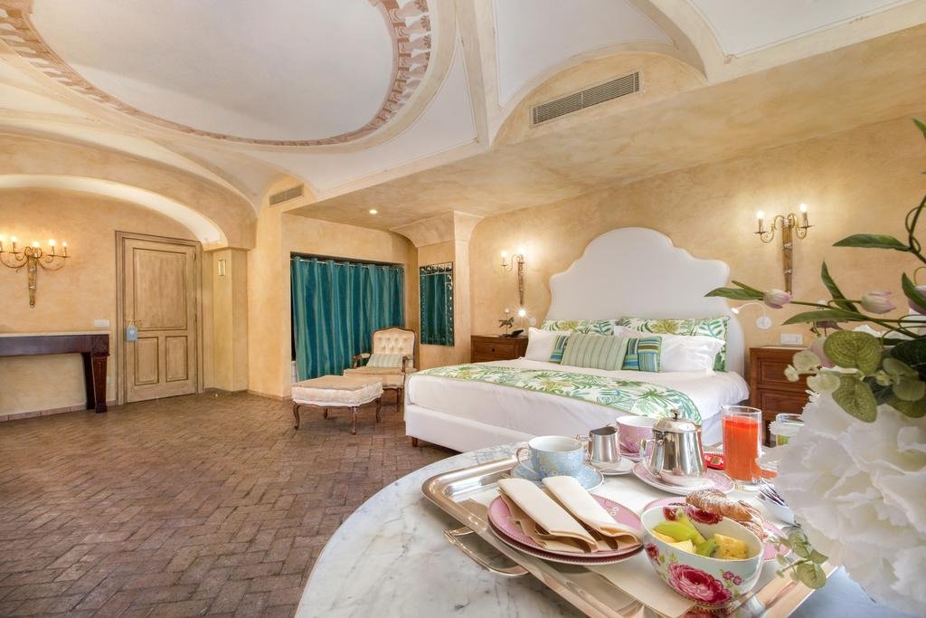 Foto 6 Palazzo Marziale Sorrento, 05