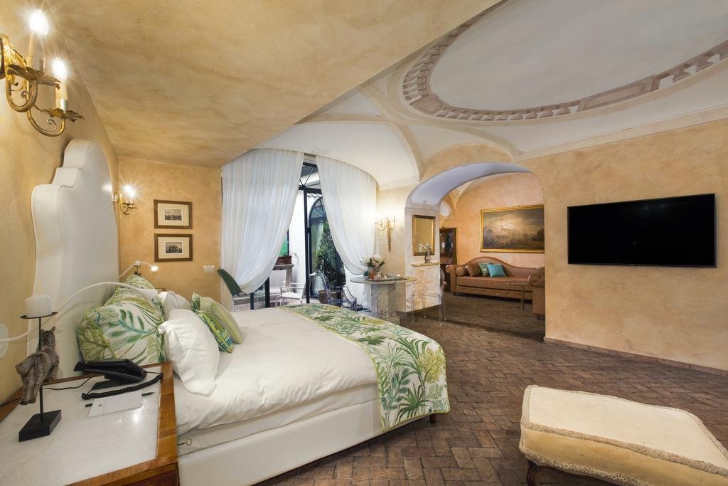 Foto 7 Palazzo Marziale Sorrento, 06