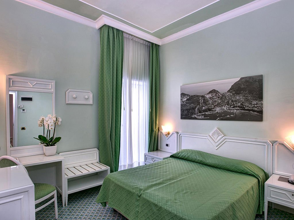 Foto 8 Grand Hotel Riviera Sorrento, 07