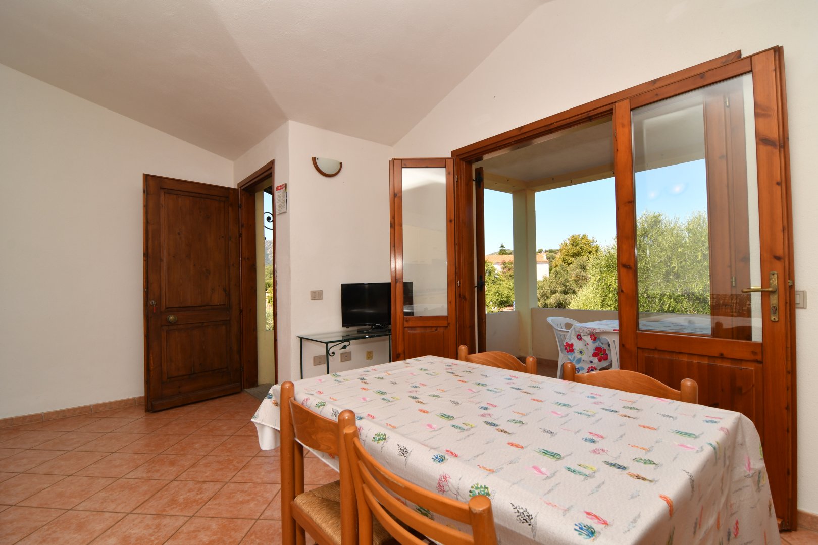 San Teodoro, 02