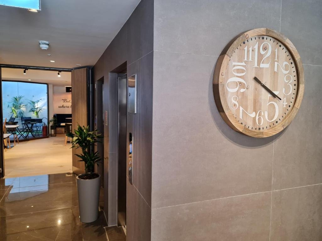 Foto 3 Ivy Hotel St. Julian's, 02