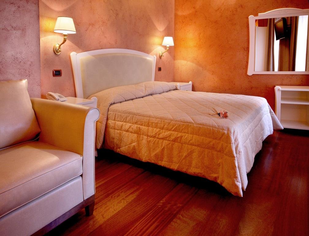 Foto 6 Hotel Rojan Sulmona, 05