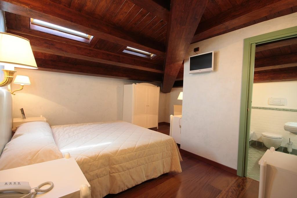 Foto 8 Hotel Rojan Sulmona, 07