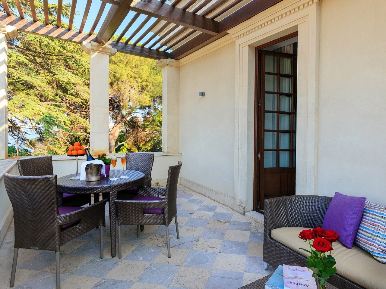 Foto 7 The Ashbee Hotel Taormina, 06