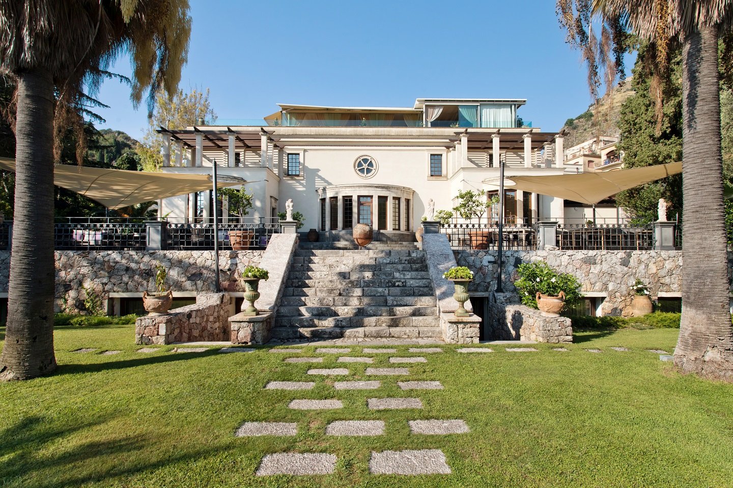 Foto 13 The Ashbee Hotel Taormina, 12