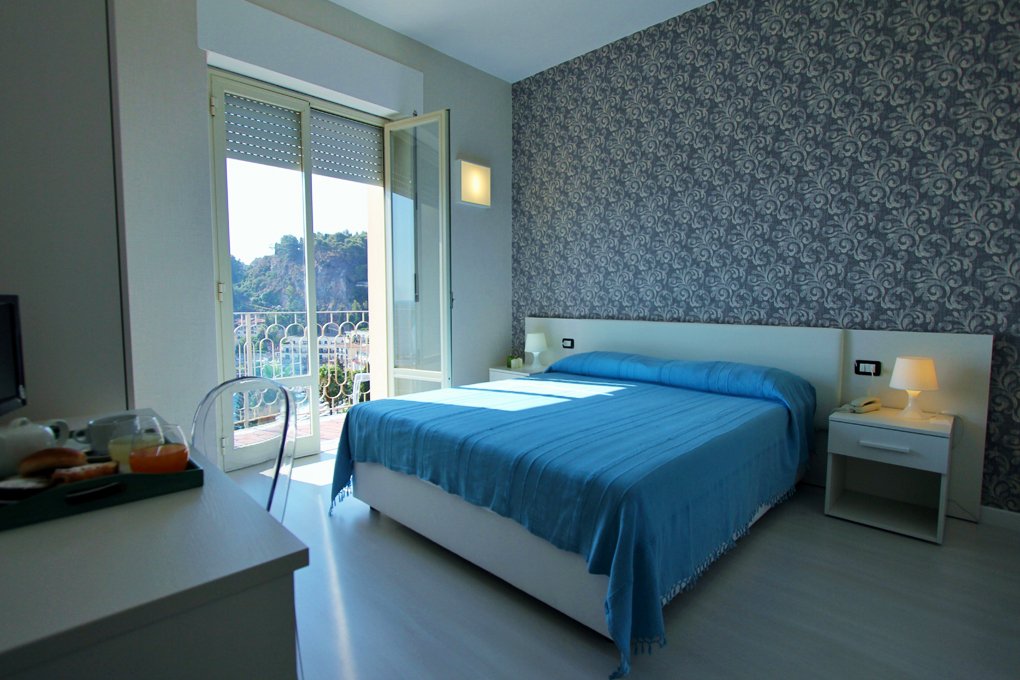Foto 4 Hotel Baia Azzurra Taormina, 03