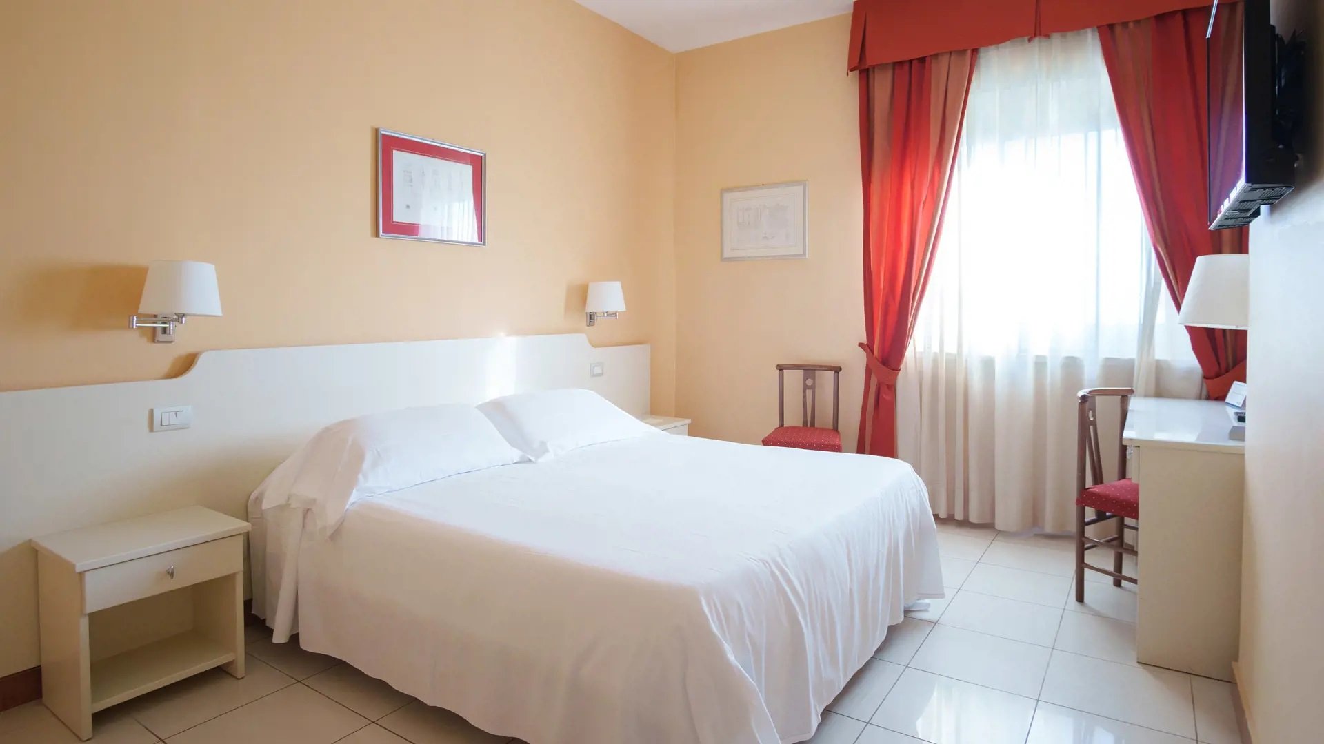 Foto 8 Barion Hotel Bari, 07