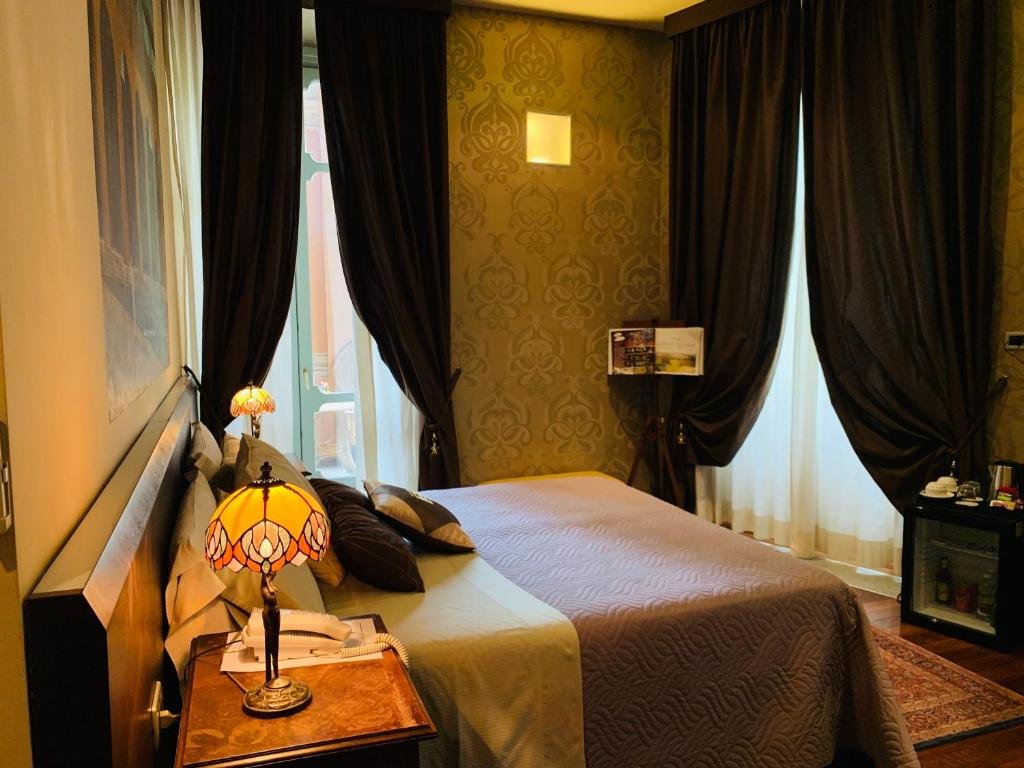 Foto 3 Hotel Dei Pittori Torino - Centro Storico, 02