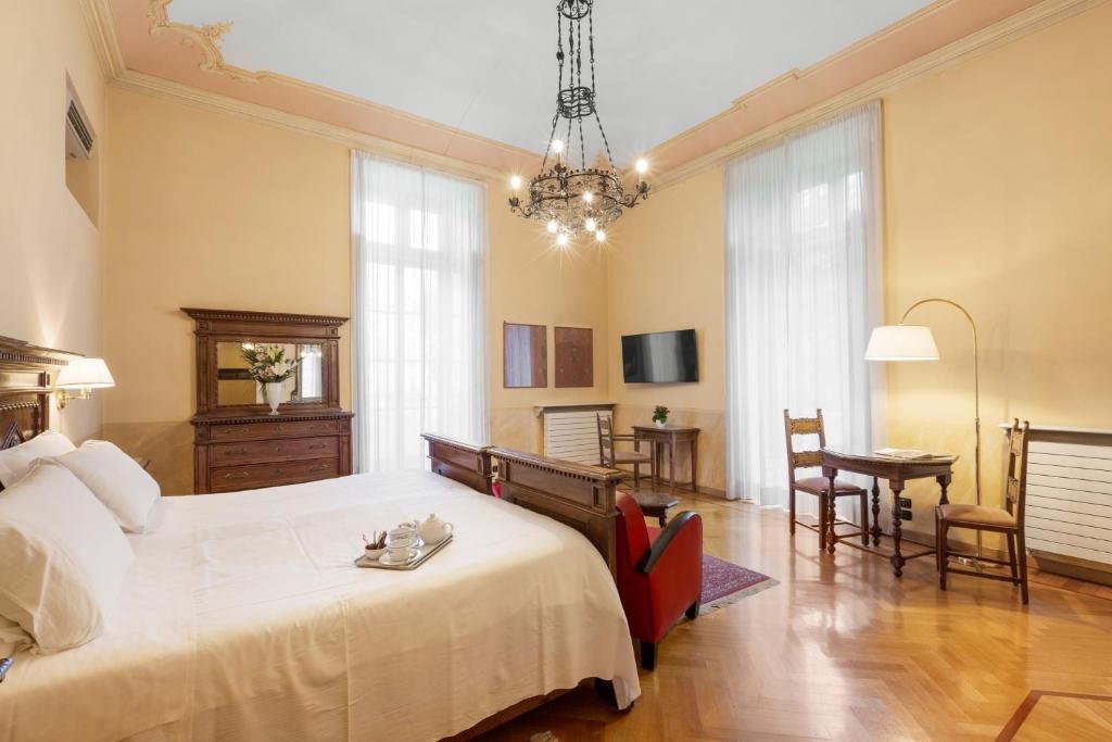 Foto 4 Hotel Roma e Rocca Cavour Torino - Centro Storico, 03