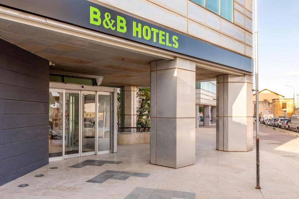 Foto 2 B&B Hotel Trapani Crystal Trapani, 01