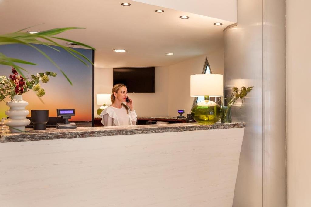 Foto 3 B&B Hotel Trapani Crystal Trapani, 02