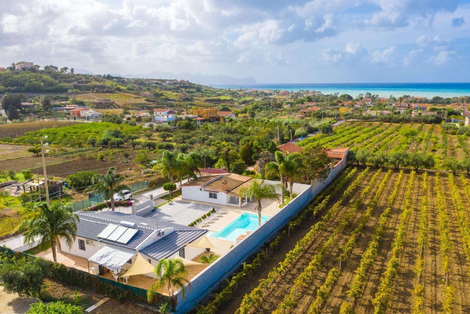 Foto 11 Villa Elena Trappeto, 01