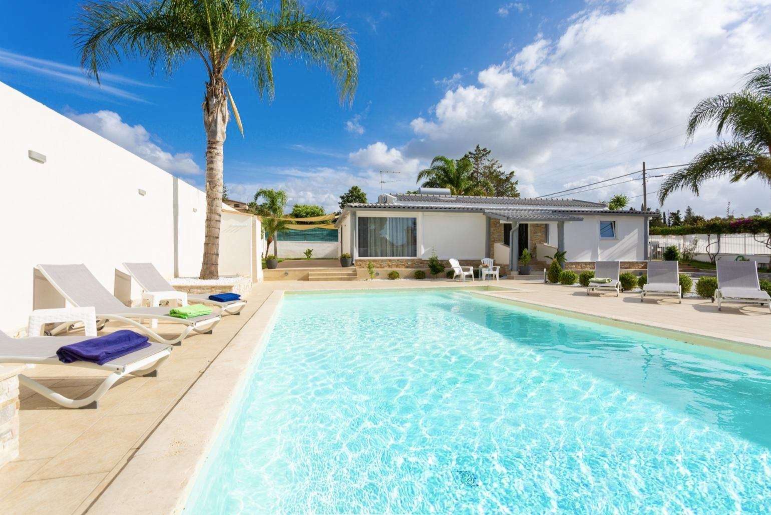 Foto 3 Villa Elena Trappeto, 02