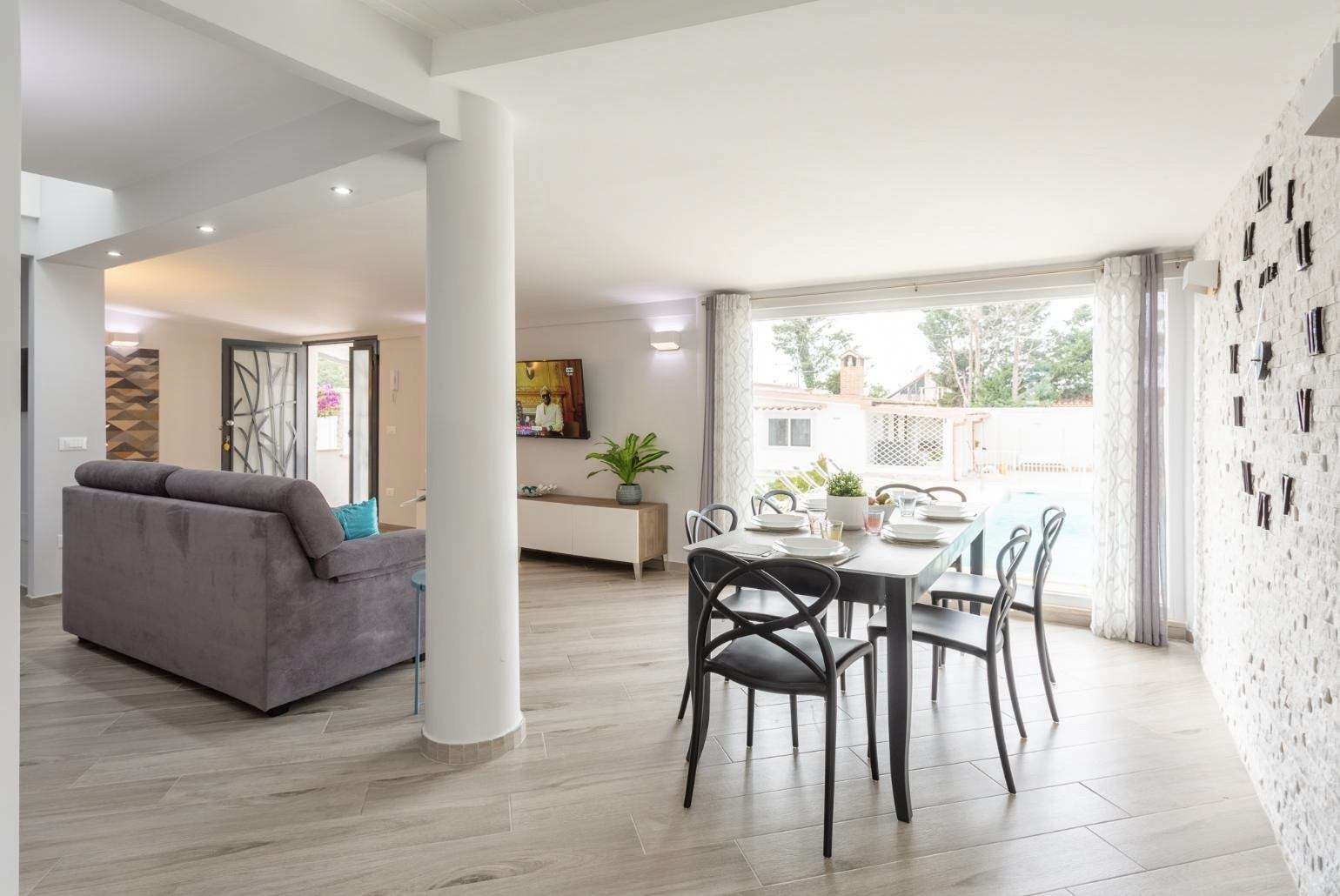 Foto 9 Villa Elena Trappeto, 08