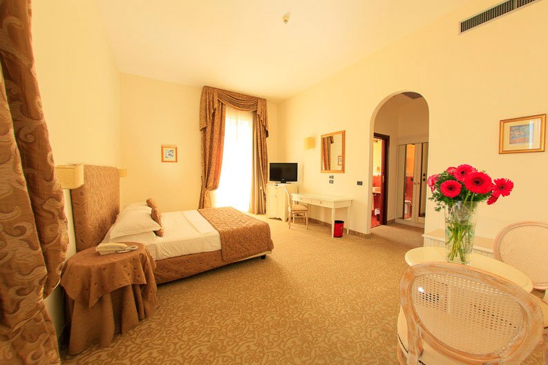 Foto 7 Hotel San Paolo al Convento Trani, 06