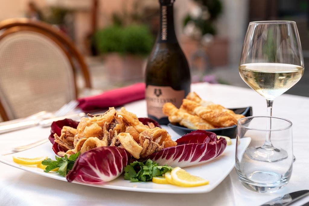 Foto 12 Antica Dimora Alla Rocca Trevi, 11