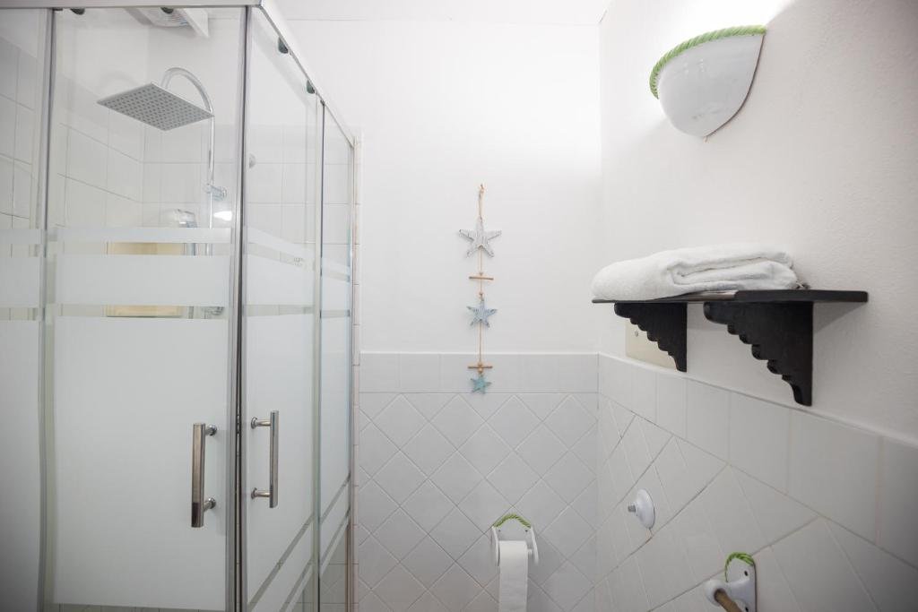 Foto 11 Casa Clelia Piazza Isola di Ustica, 10