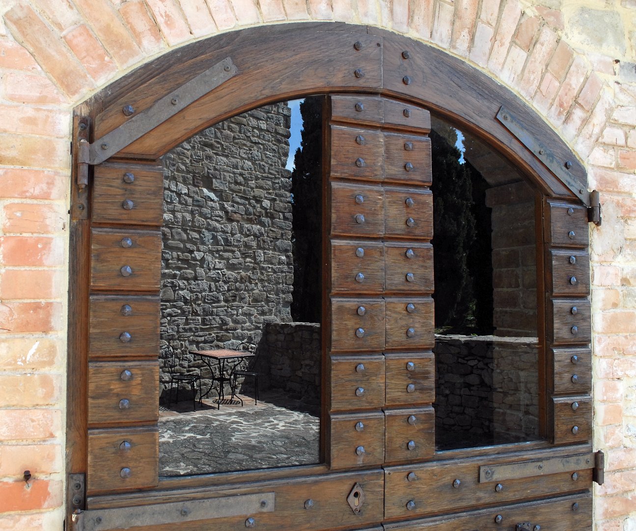 Foto 23 Castello di Giomici Valfabbrica, 22