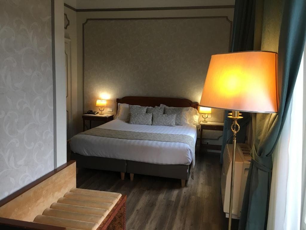 Foto 13 Palace Grand Hotel Varese Varese, 12