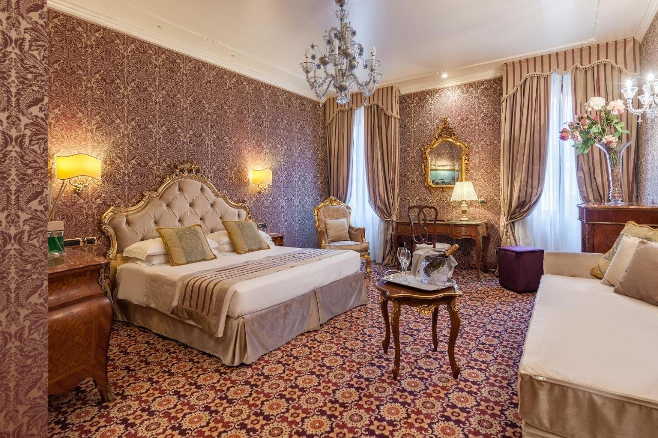 Foto 10 Ca' dei Conti Castello, 09