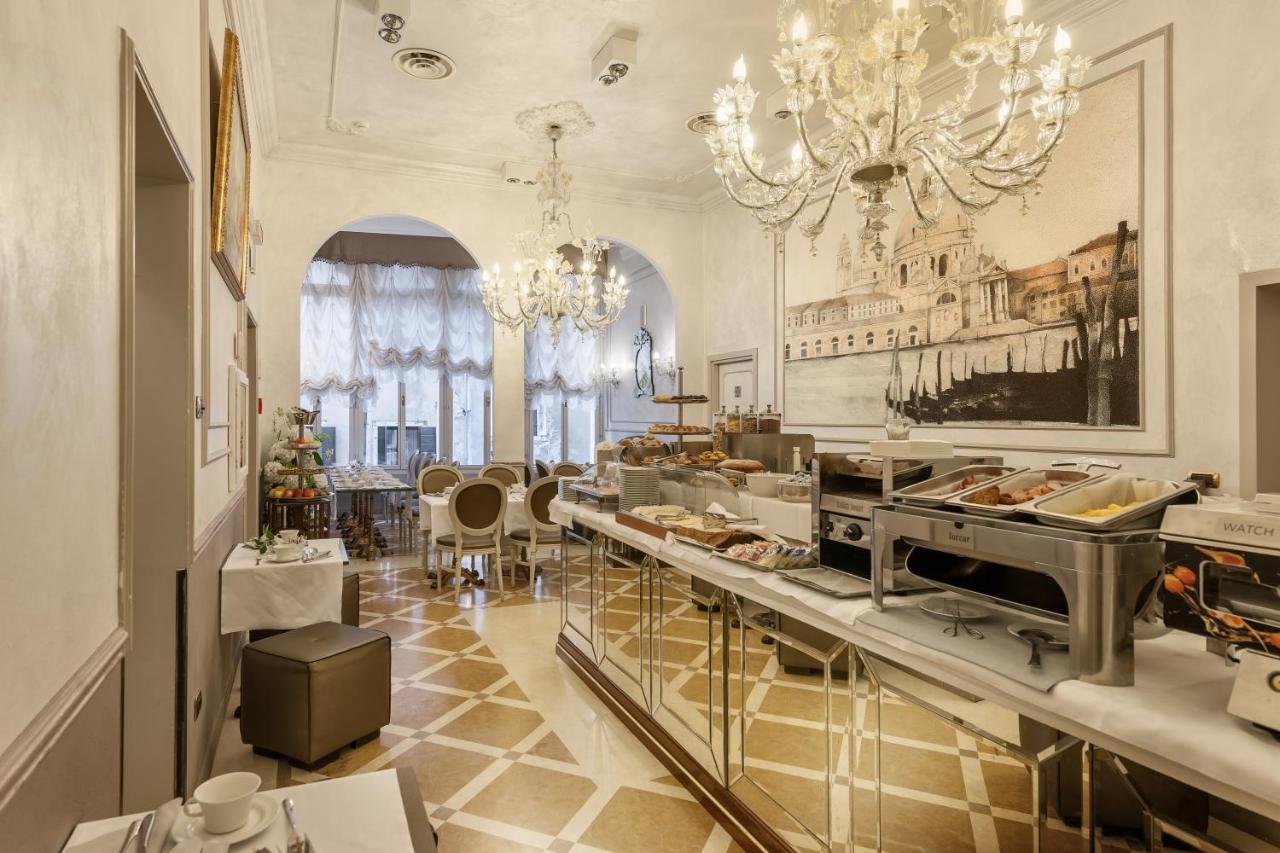 Foto 13 Ca' dei Conti Castello, 12