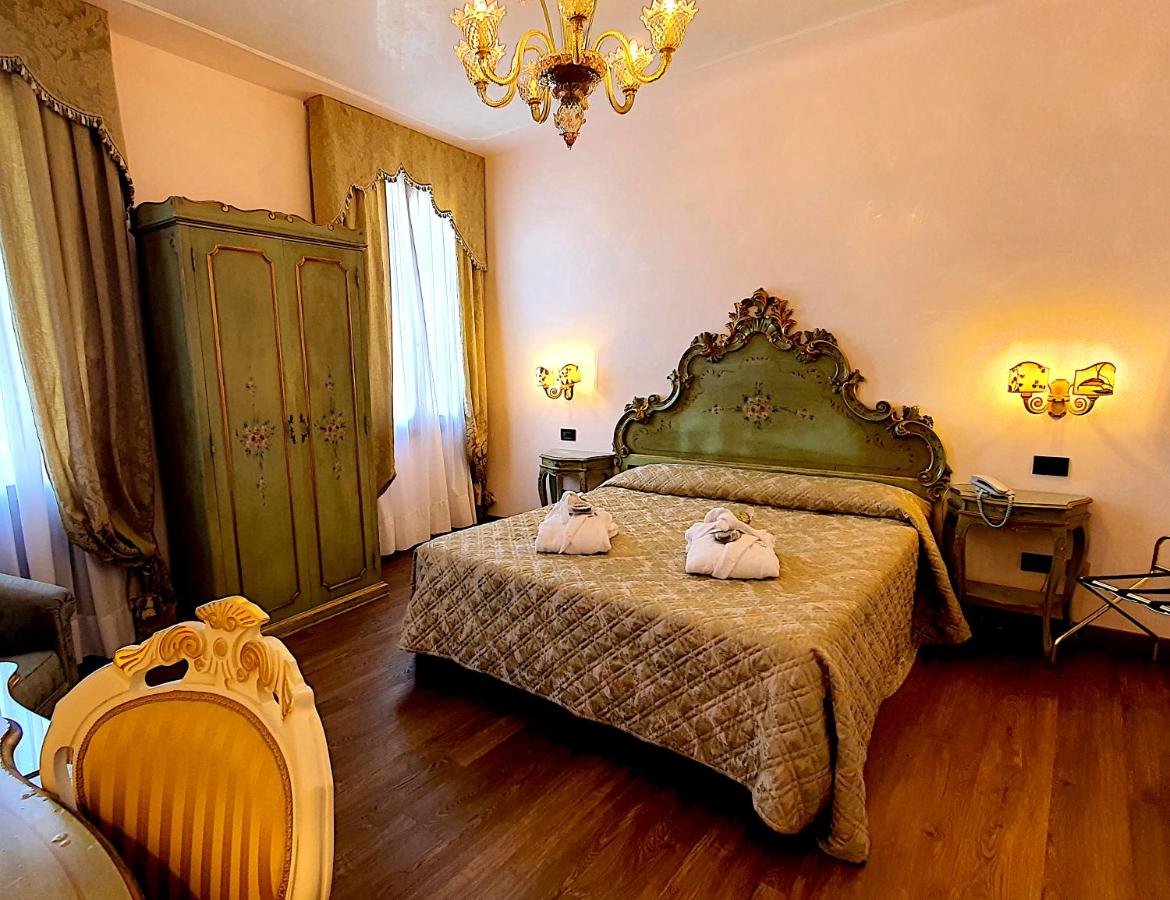 Foto 4 Hotel Carlton on the Grand Canal Venezia Santa Croce, 03