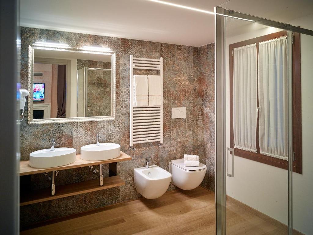 Foto 7 Ca Dei Proverbi Suites Venezia - San Marco, 06