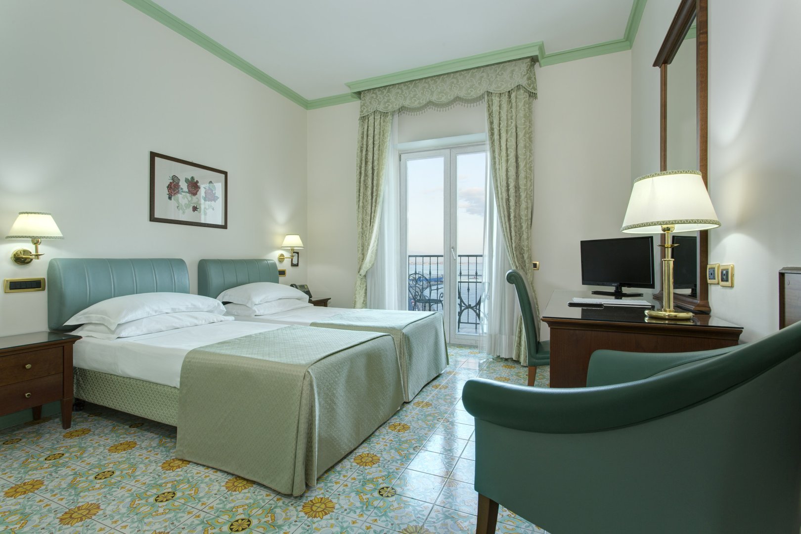 Foto 13 Lloyd's Baia Hotel Vietri sul Mare, 12