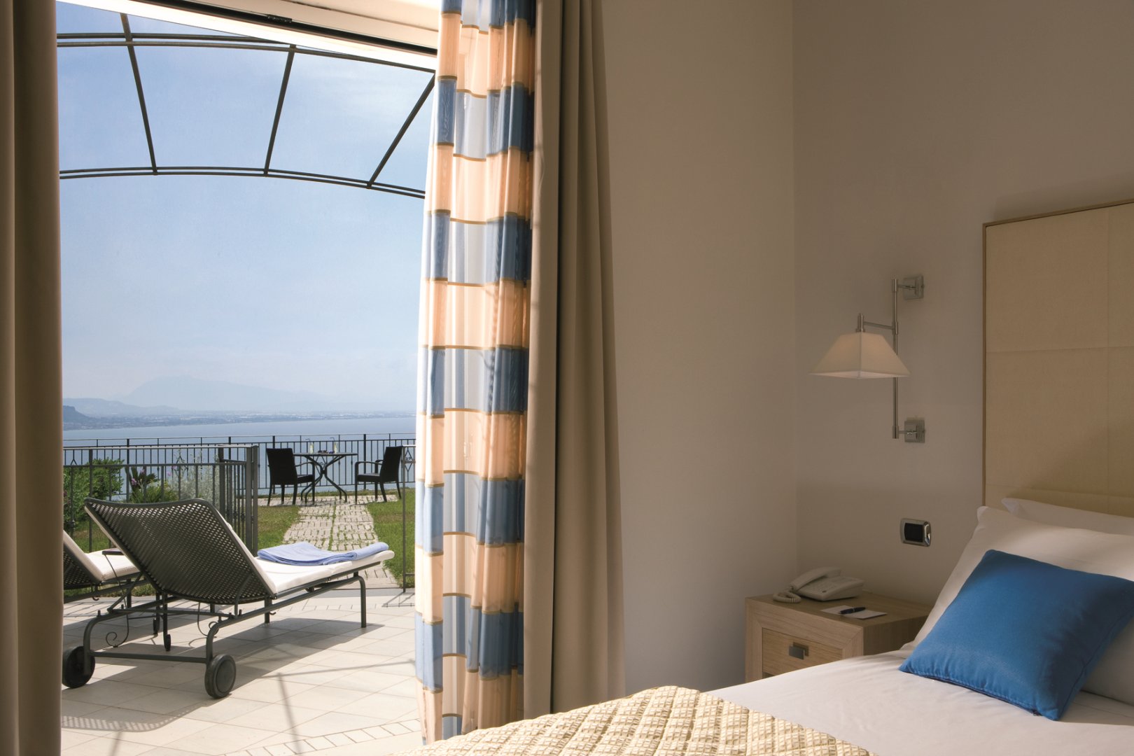 Foto 3 Hotel Raito Vietri sul Mare, 02