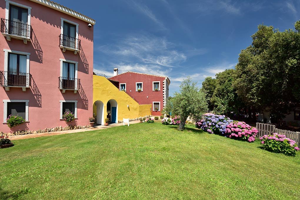 Foto 3 Hotel Orlando Resort Villagrande Strisaili, 02