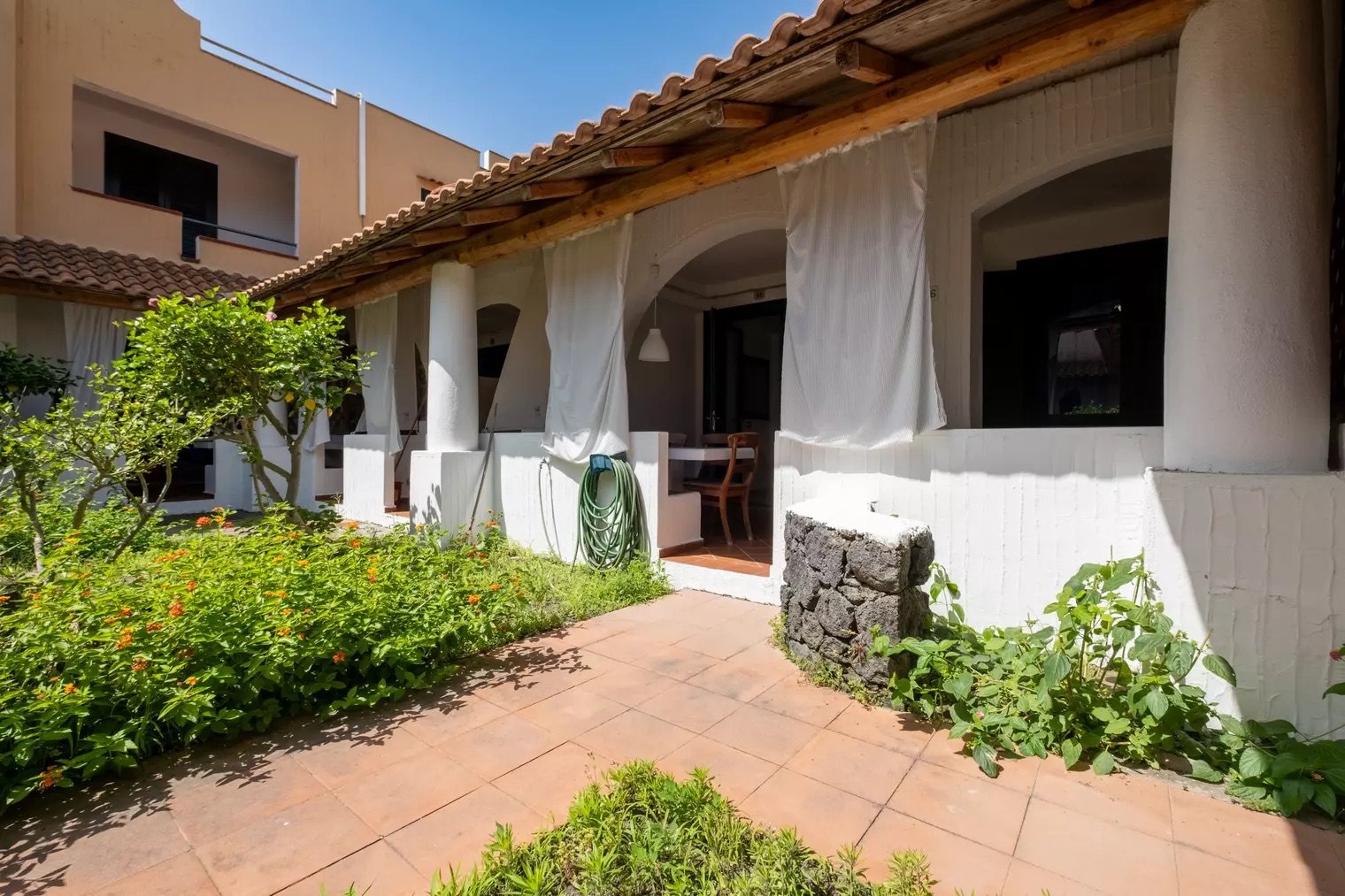 Foto 23 Jera Holiday Collection Vulcano Isola di Vulcano, 11