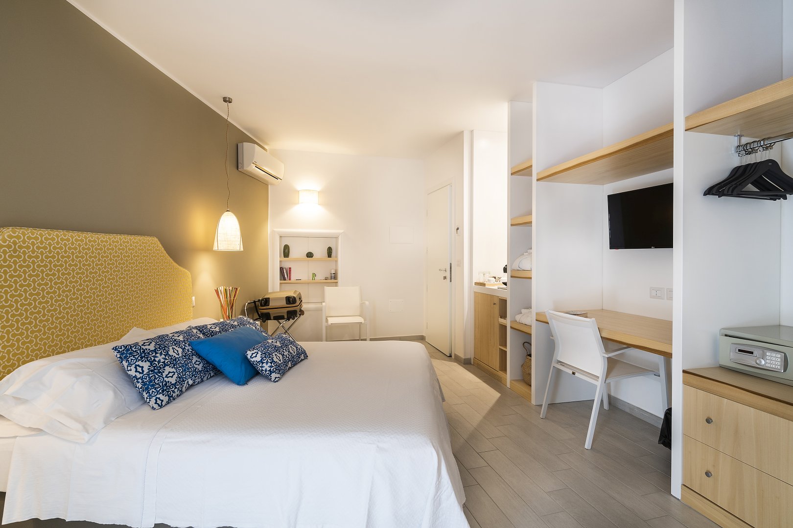 Isola di Vulcano, 26